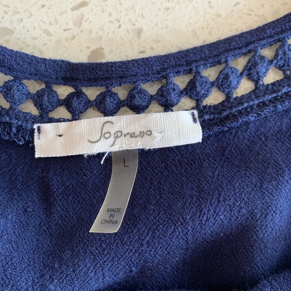 Boho Bell Sleeve Peasant Top - Picture 5 of 7